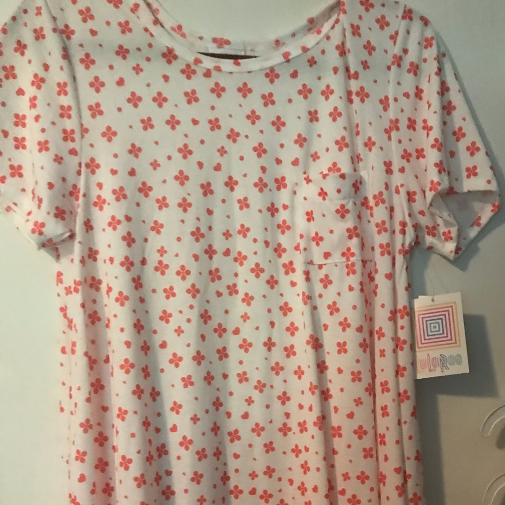 Lularoe m Carly NWT